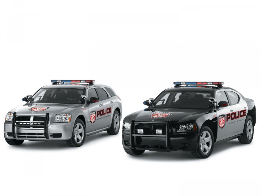  Dodge Charger Police Car 2005 года  (фото 37 из 38)